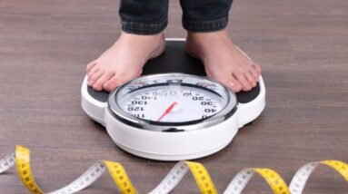 How to Stay Positive During Weight Loss Plateaus for Women