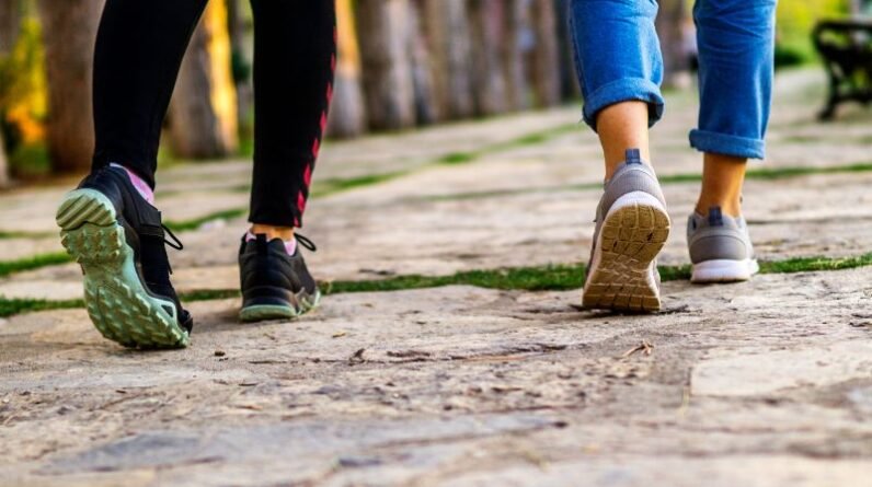 The Benefits of Walking for Weight Loss for Women