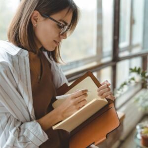 The Role of Journaling in Women's Stress Relief Practices