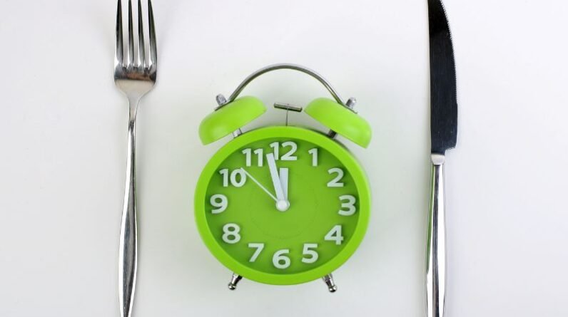 The Importance of Meal Timing in Weight Control